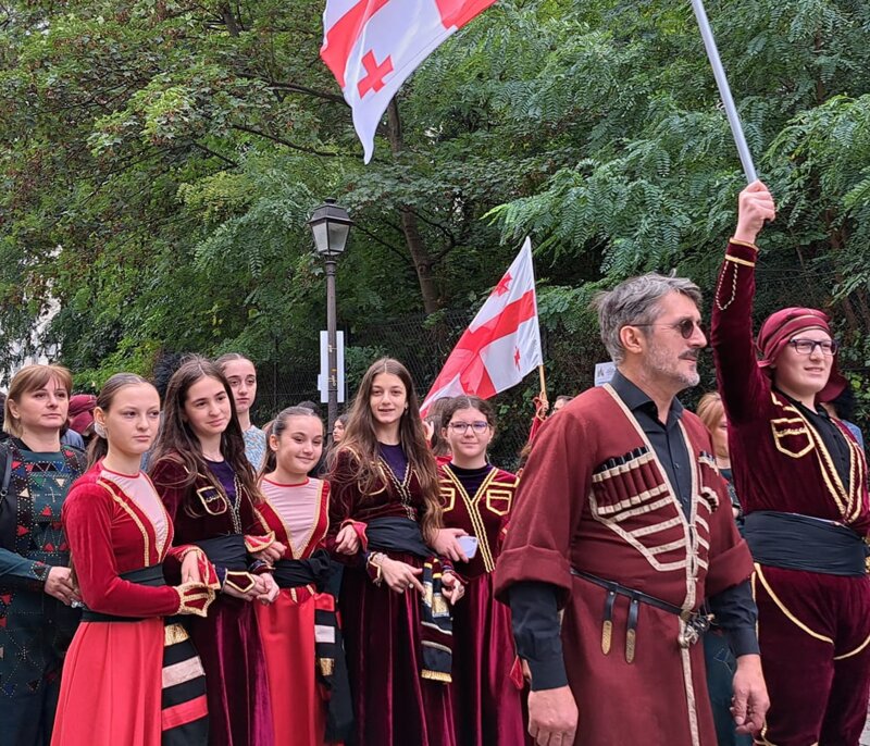 « Lazi » à la Fête des Vendanges de Montmartre